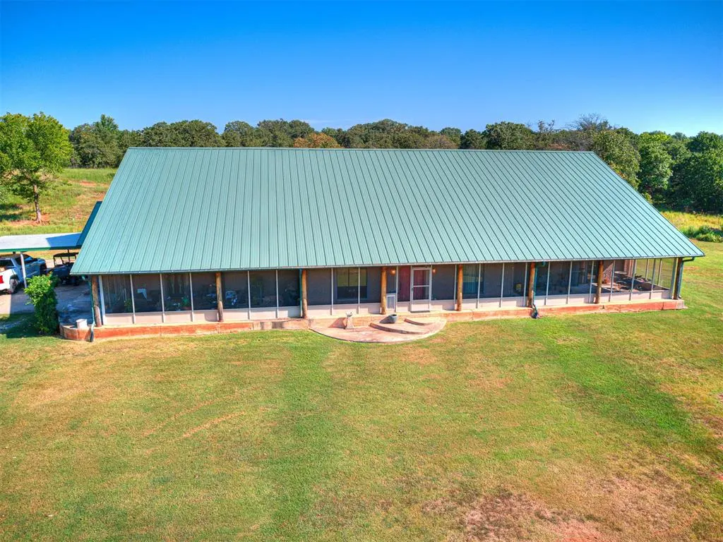 Photo 6 — 24913 E Waterloo Road, Luther, OK 73054