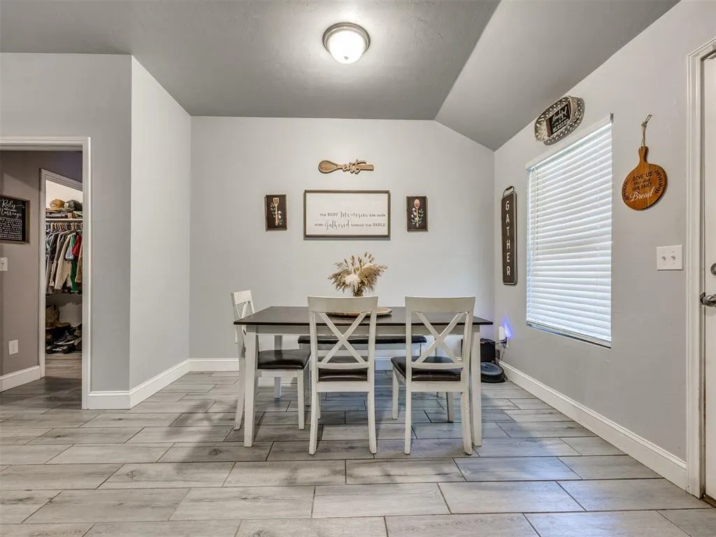 Photo 13 — 1900 Mason Lane, Oklahoma City, OK 73127
