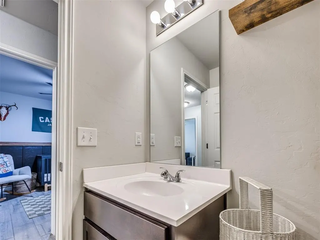 Photo 22 — 1900 Mason Lane, Oklahoma City, OK 73127