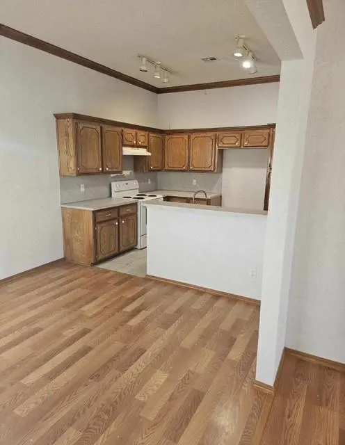 Photo 5 — 9312 Maybrook Drive, Oklahoma City, OK 73159