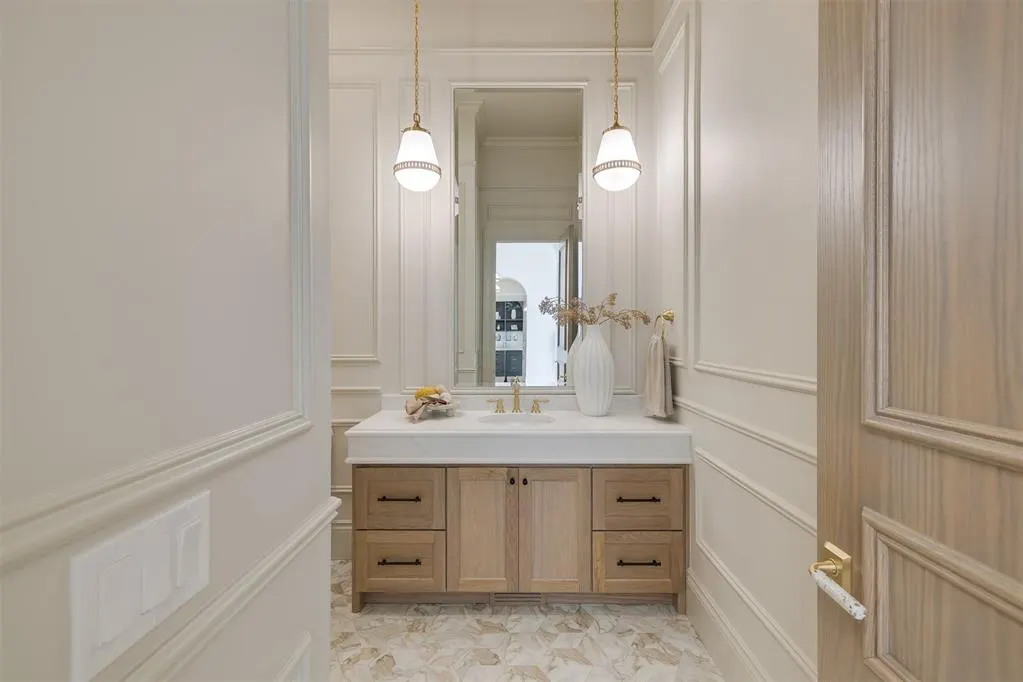 Photo 24 — 14608 St Maurice Drive, Oklahoma City, OK 73142