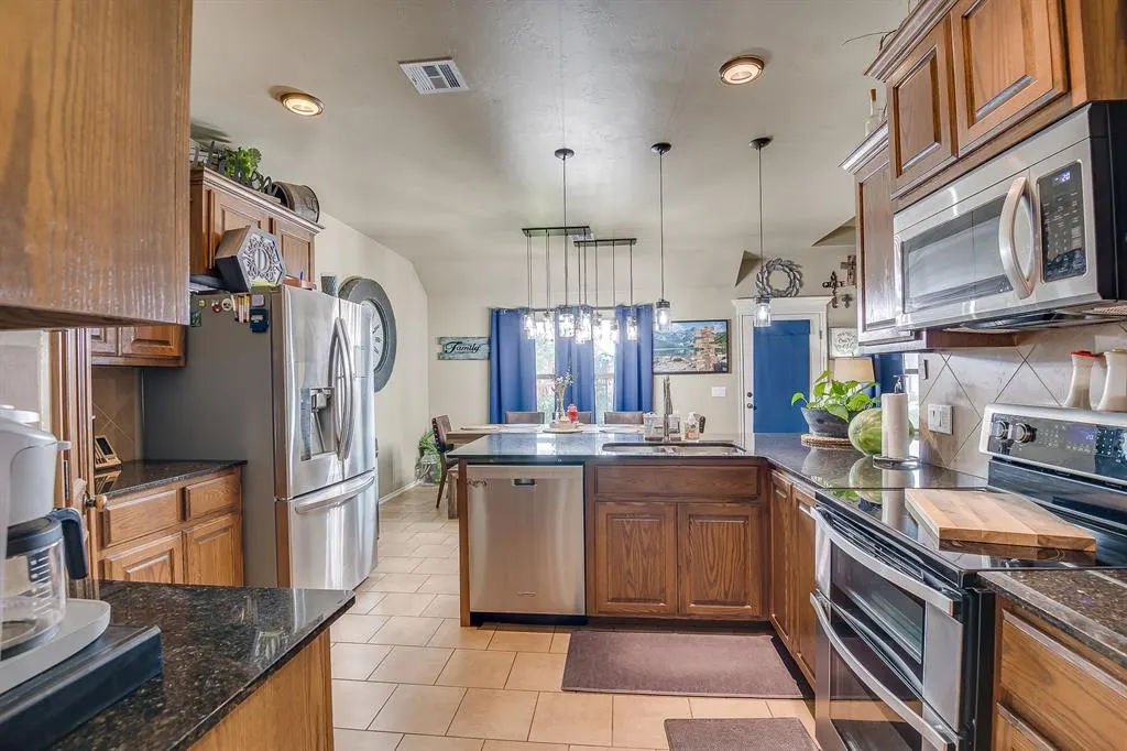Photo 11 — 4230 Sundance Lane, Newalla, OK 74857