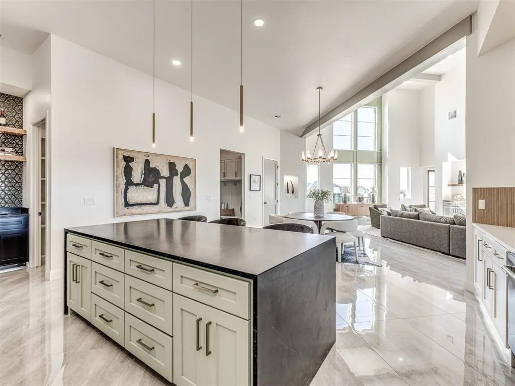 Photo 31 — 4404 Rustic Trail, Moore, OK 73160
