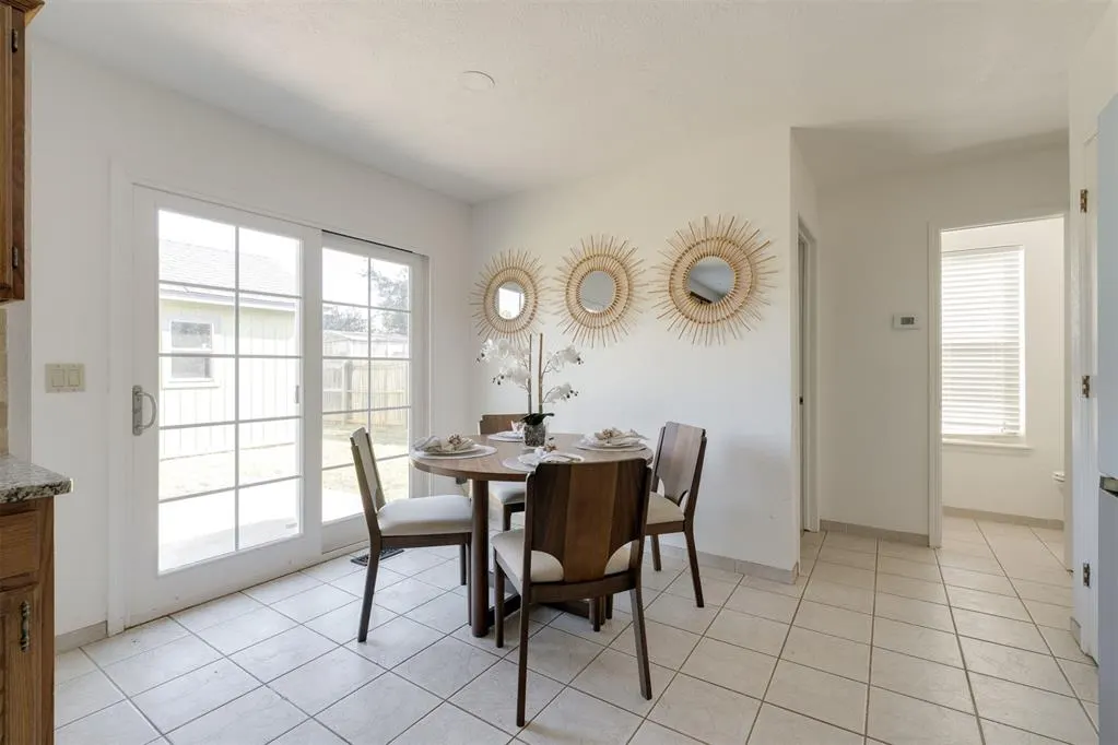 Photo 11 — 1821 Zion Place, Edmond, OK 73003