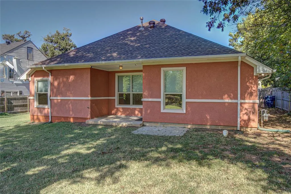 Photo 36 — 1912 NW 29th Street, Oklahoma City, OK 73106