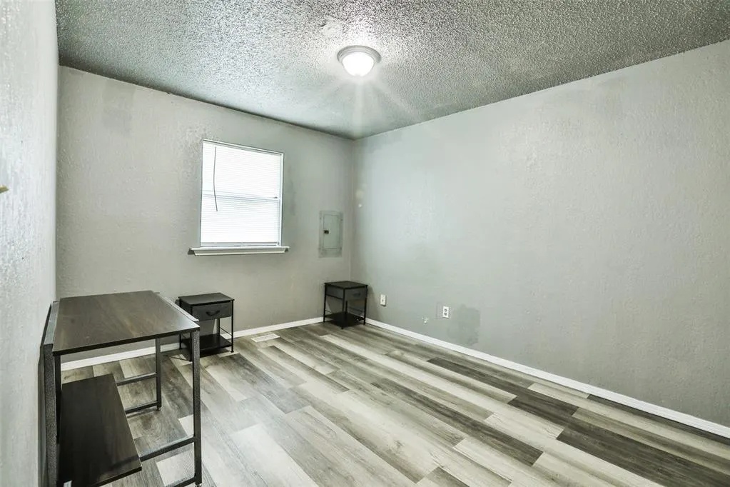 Photo 15 — 109 SE 42nd Street, Oklahoma City, OK 73129