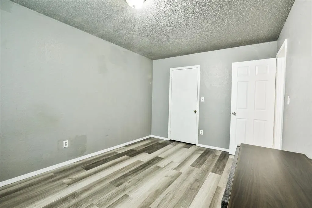 Photo 16 — 109 SE 42nd Street, Oklahoma City, OK 73129