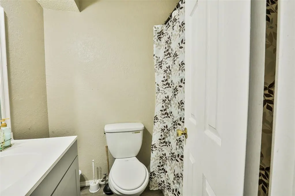 Photo 28 — 109 SE 42nd Street, Oklahoma City, OK 73129