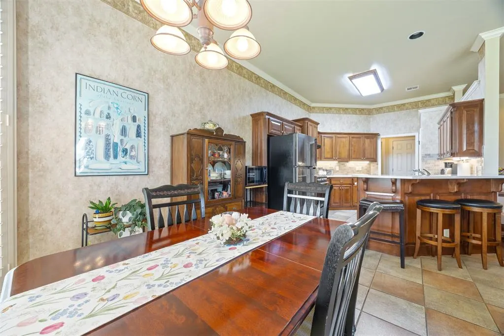 Photo 13 — 2824 Stonebrook Road, Edmond, OK 73003