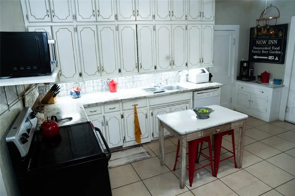 Photo 10 — 13099 County Street 2610, Lookeba, OK 73053