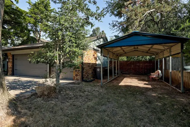 Photo 3 — 3120 N Pinecrest Drive, Bethany, OK 73008