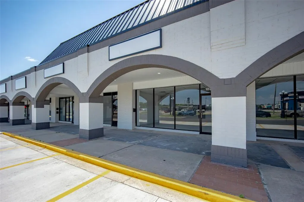 Photo 2 — 1030 N Flood Avenue 1030, Norman, OK 73069