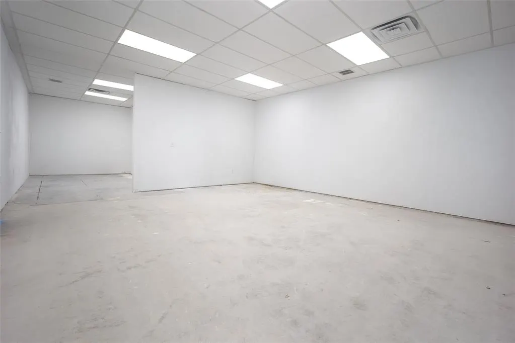 Photo 9 — 1030 N Flood Avenue 1030, Norman, OK 73069