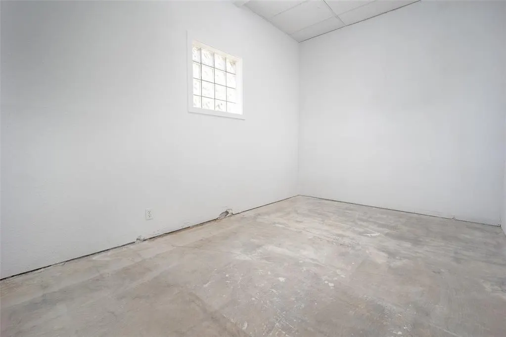 Photo 17 — 1030 N Flood Avenue 1030, Norman, OK 73069