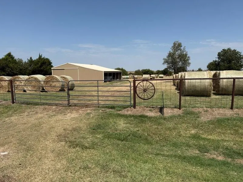 Front exterior — 5208 Jensen Road, El Reno, OK 73036