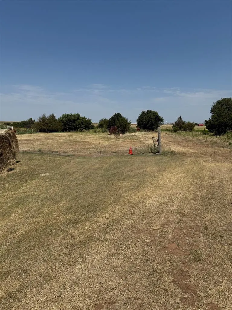 Photo 3 — 5208 Jensen Road, El Reno, OK 73036