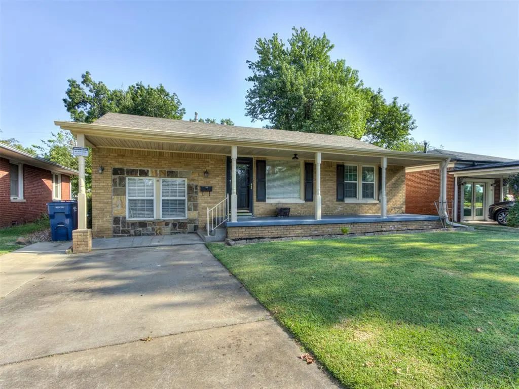 Photo 2 — 108 E Pulaski Street, Shawnee, OK 74804