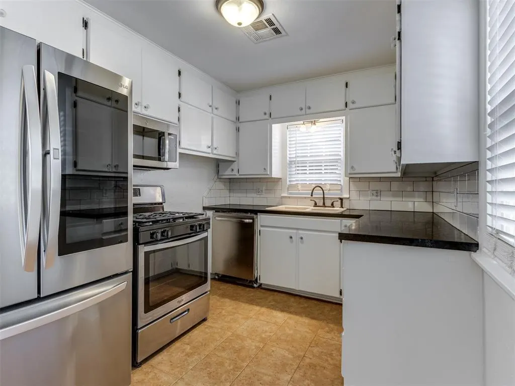 Photo 10 — 108 E Pulaski Street, Shawnee, OK 74804