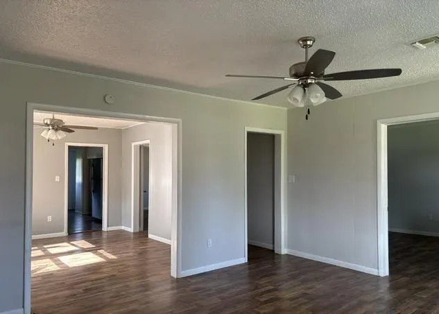 Photo 2 — 235 W Polk Street, Mangum, OK 73554