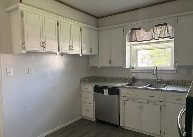 Photo 8 — 235 W Polk Street, Mangum, OK 73554