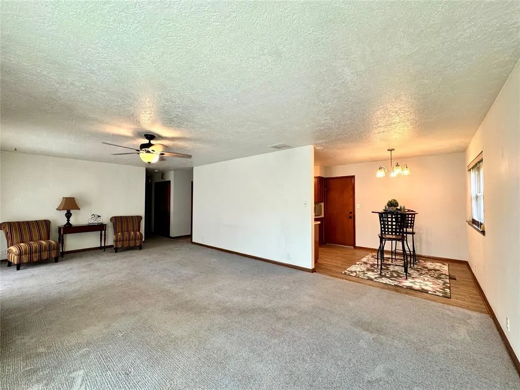 Photo 7 — 2615 S 18th Street, Chickasha, OK 73018