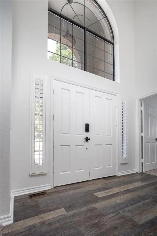 Photo 4 — 13500 Green Cedar Lane, Oklahoma City, OK 73131