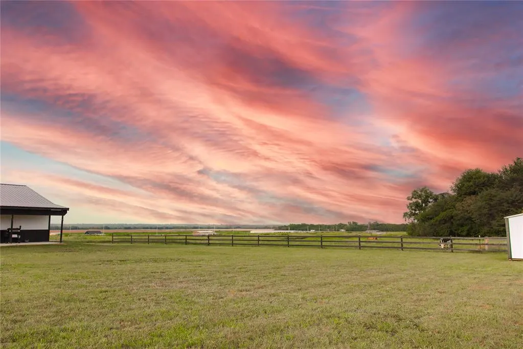 Photo 3 — 8050 N Henney Road, Coyle, OK 73027