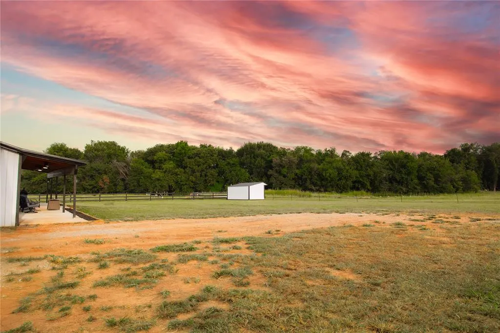 Photo 4 — 8050 N Henney Road, Coyle, OK 73027