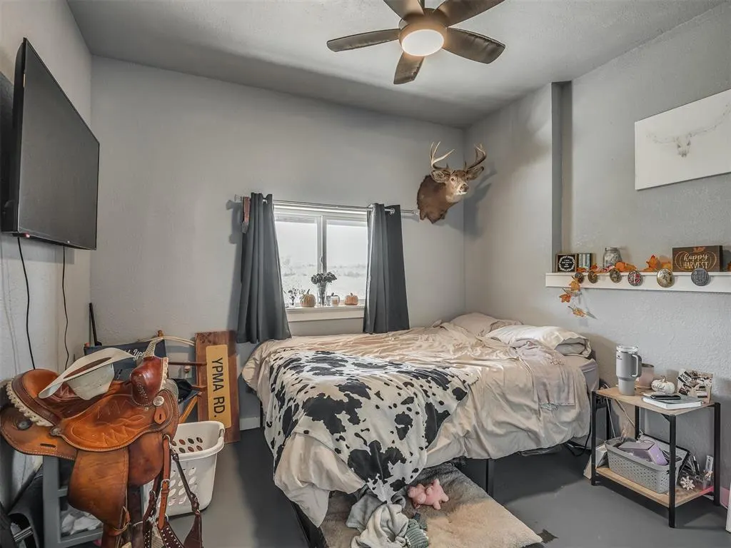 Photo 16 — 8050 N Henney Road, Coyle, OK 73027