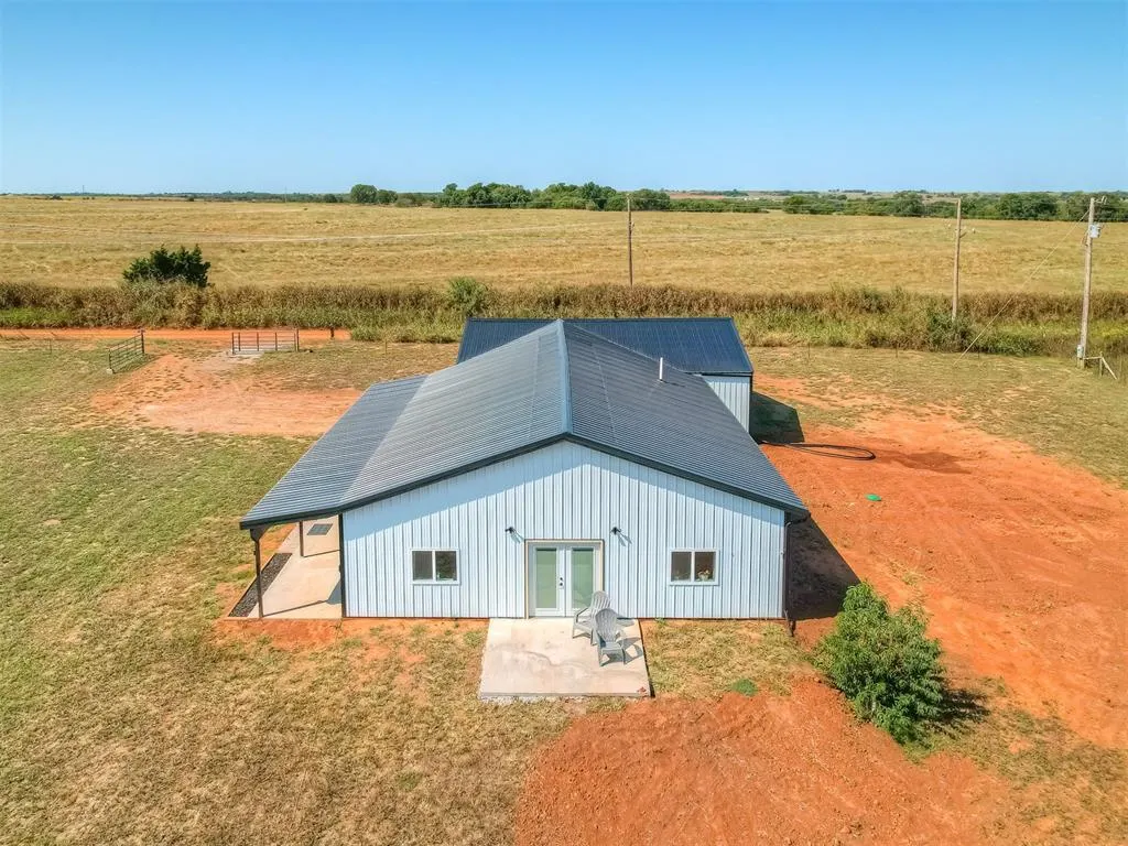 Photo 22 — 8050 N Henney Road, Coyle, OK 73027