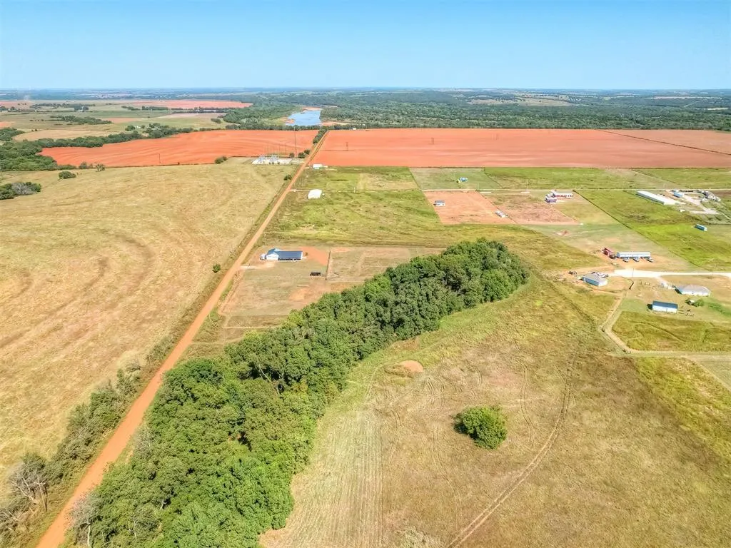 Photo 32 — 8050 N Henney Road, Coyle, OK 73027