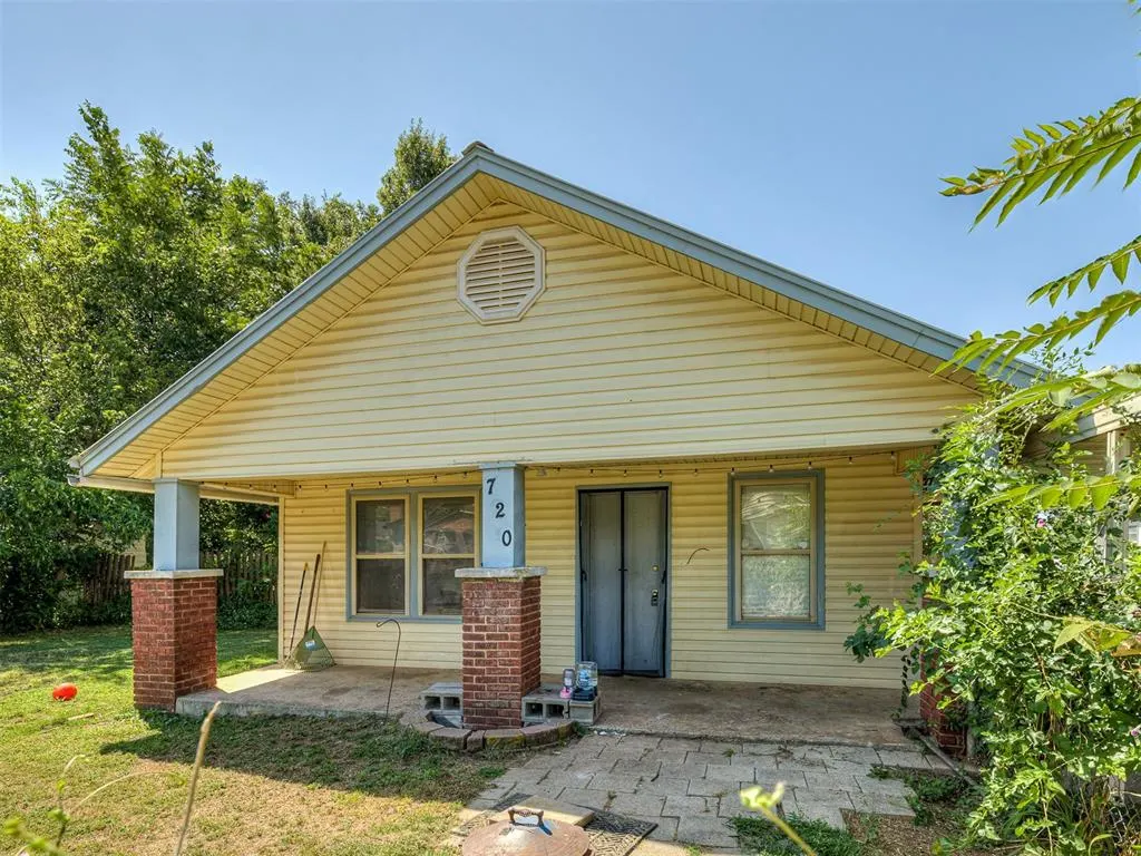 Photo 2 — 720 SE 31st Street, Oklahoma City, OK 73129
