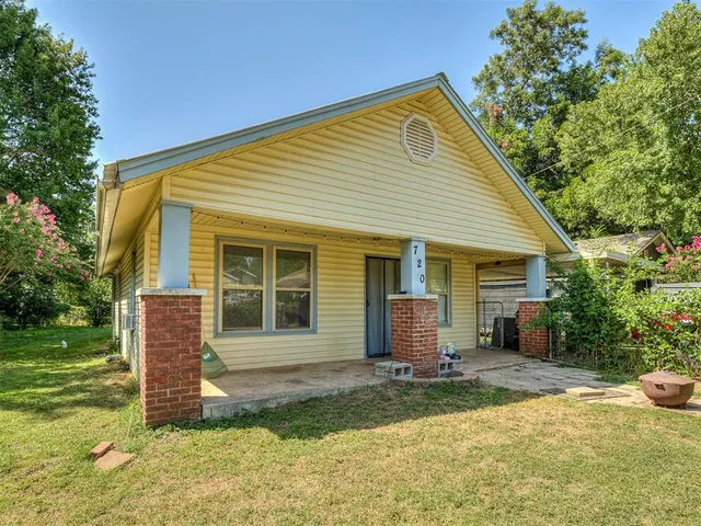 Photo 3 — 720 SE 31st Street, Oklahoma City, OK 73129