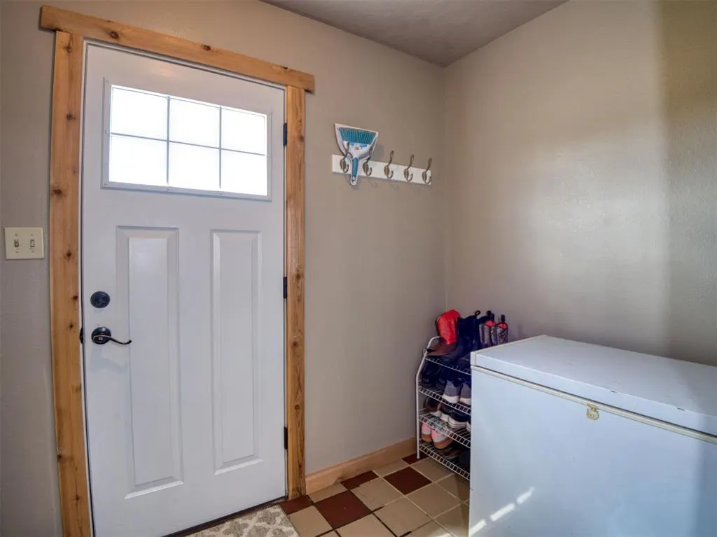 Photo 19 — 3462 N 3735 rd, Holdenville, OK 74848