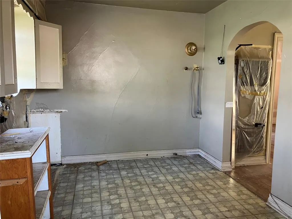 Photo 22 — 301 NE 26th Street, Oklahoma City, OK 73105