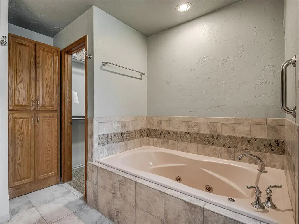 Photo 23 — 7308 NW 129th Street, Oklahoma City, OK 73142
