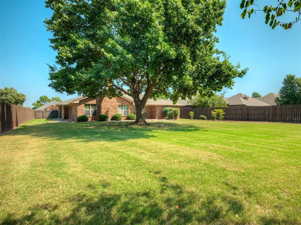 Photo 42 — 7308 NW 129th Street, Oklahoma City, OK 73142