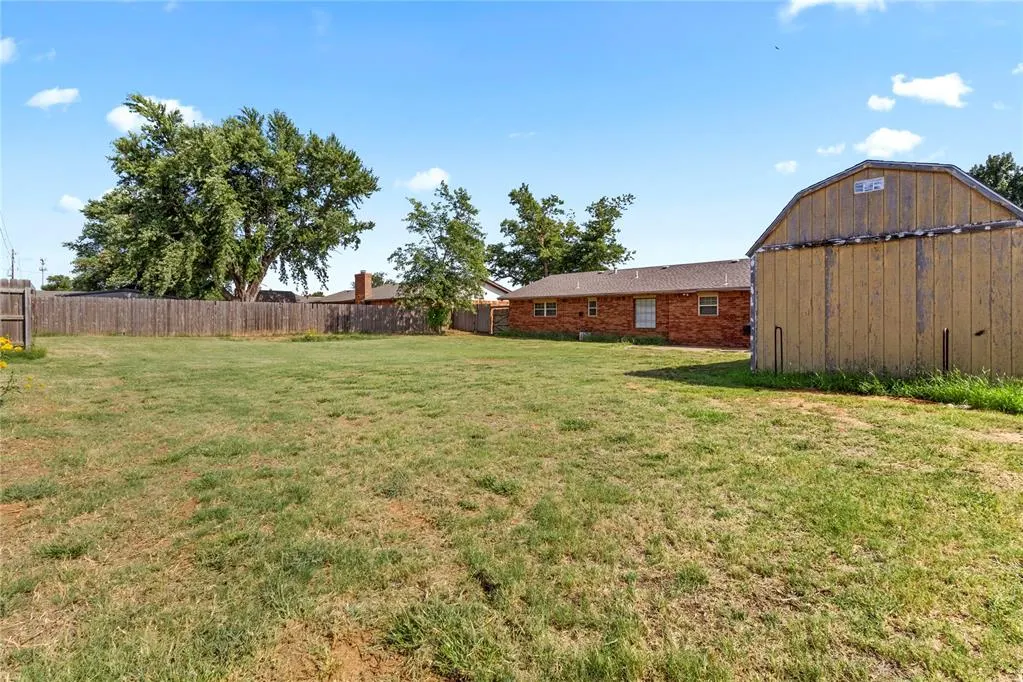 Photo 29 — 1805 E Serenade Street, Weatherford, OK 73096