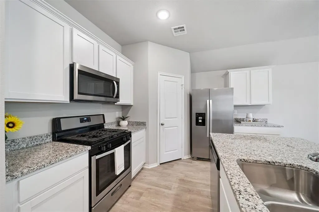 Photo 10 — 3005 Talbot Circle, Bartlesville, OK 74006
