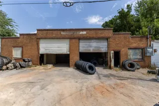 Sold home at 810 N Court Avenue