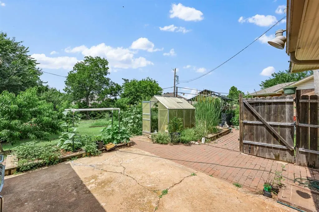 Photo 31 — 6117 N Redmond Avenue, Warr Acres, OK 73122
