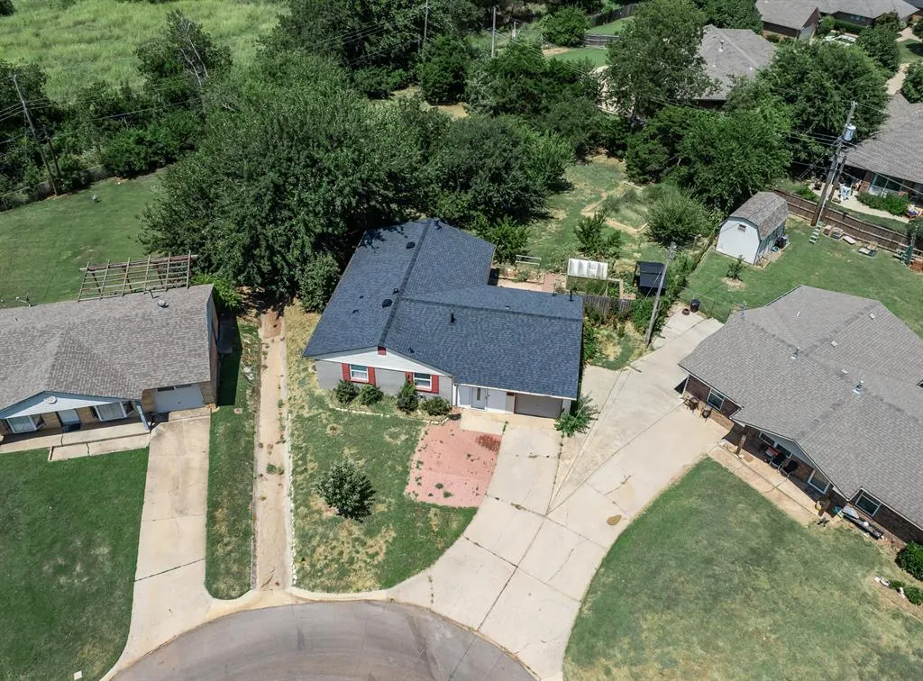 Photo 37 — 6117 N Redmond Avenue, Warr Acres, OK 73122