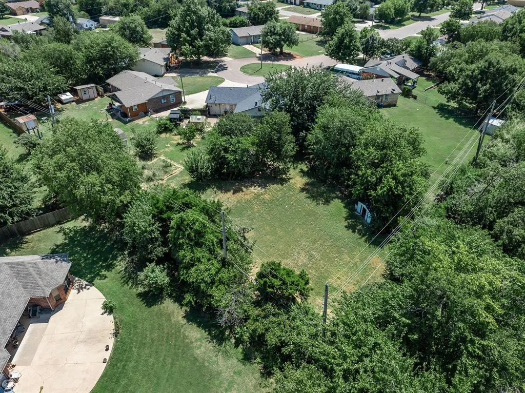 Photo 40 — 6117 N Redmond Avenue, Warr Acres, OK 73122