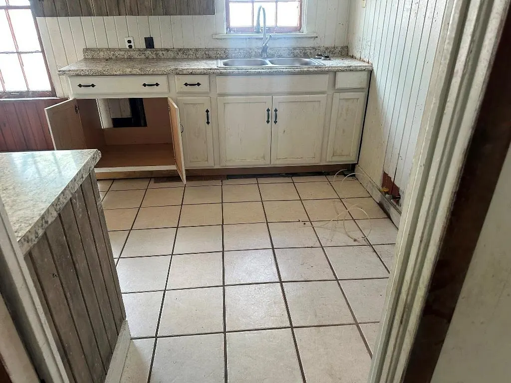 Photo 10 — 1003 Mckinley Street, Seminole, OK 74868