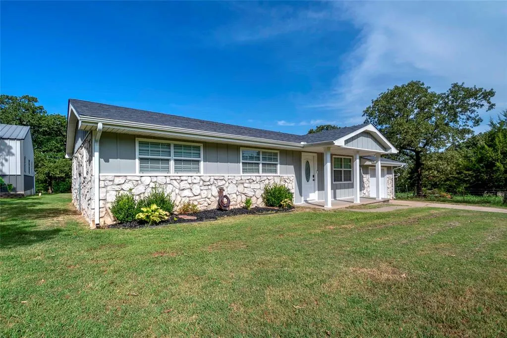 Photo 3 — 103667 S 3410 Road, Meeker, OK 74855