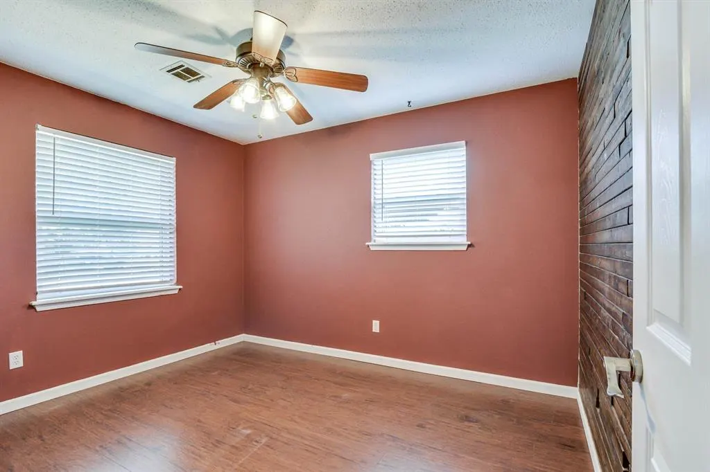 Photo 15 — 7569 S Embassy Terrace, Oklahoma City, OK 73169