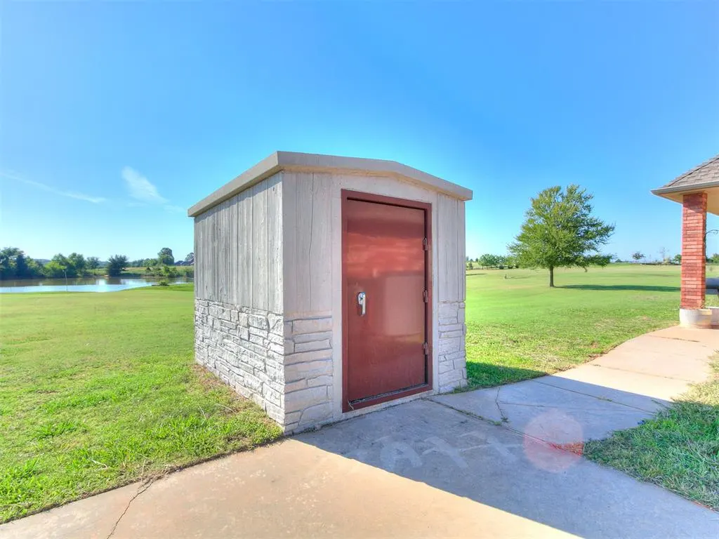 Photo 38 — 2600 Shoreline Drive, Norman, OK 73026