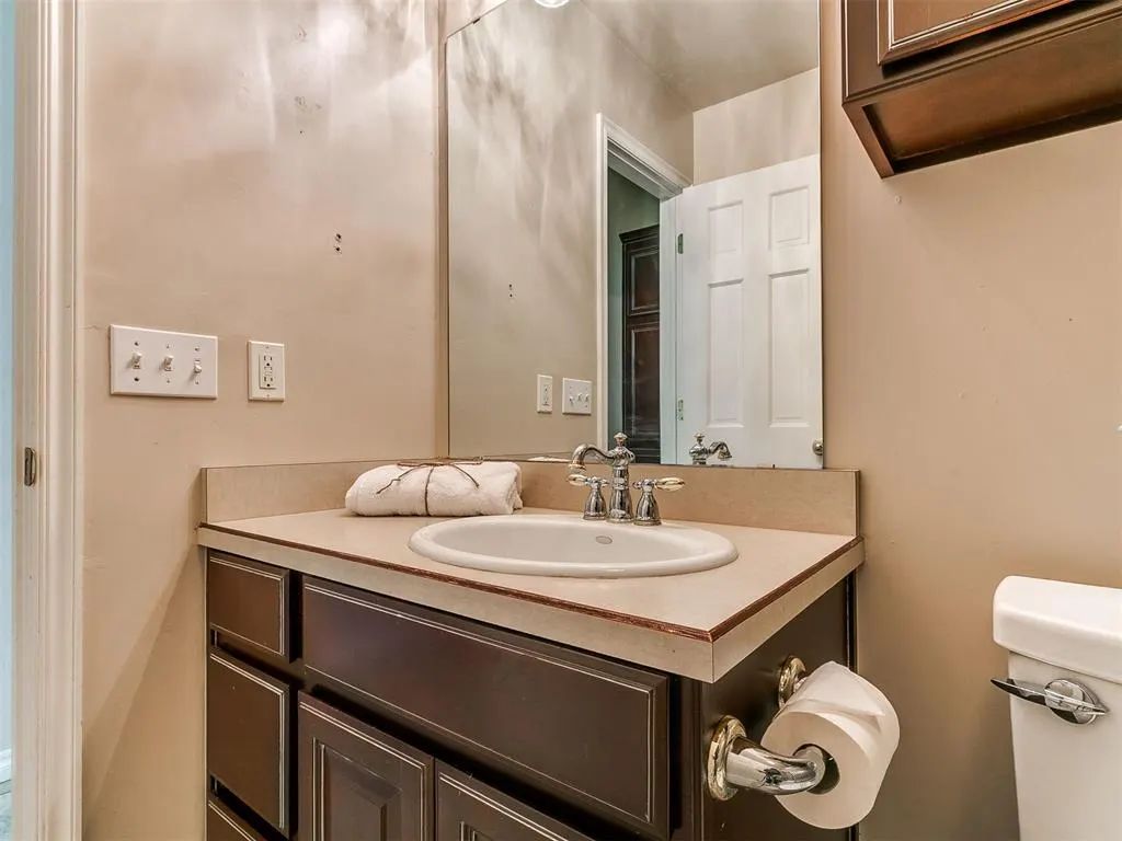 Photo 42 — 2600 Shoreline Drive, Norman, OK 73026