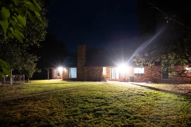 Photo 2 — 321 Grissom Drive, Elk City, OK 73644