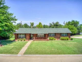 Sold home at 3101 NW 70th Street